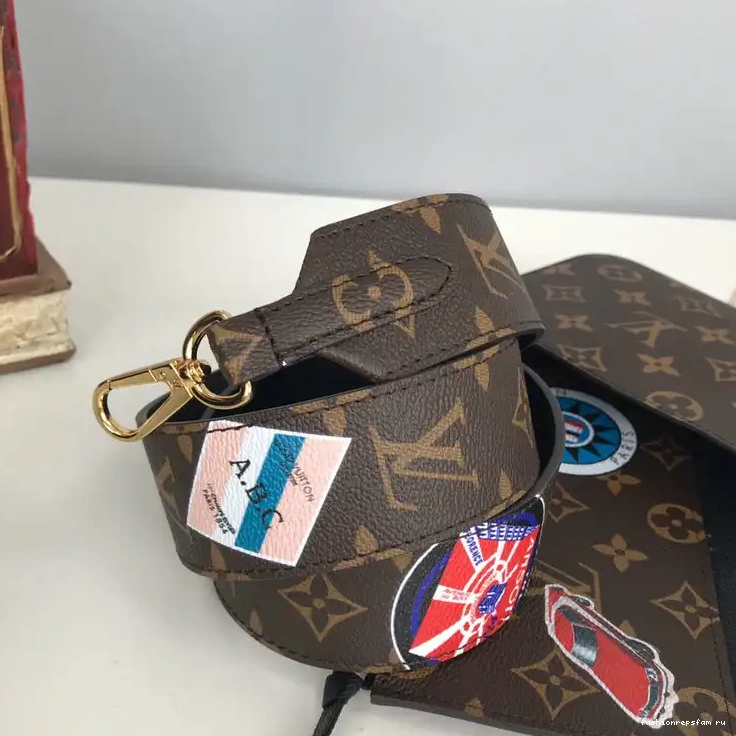 Fashionrepsfam ru Bags 2112DJ0087 LV 0715
